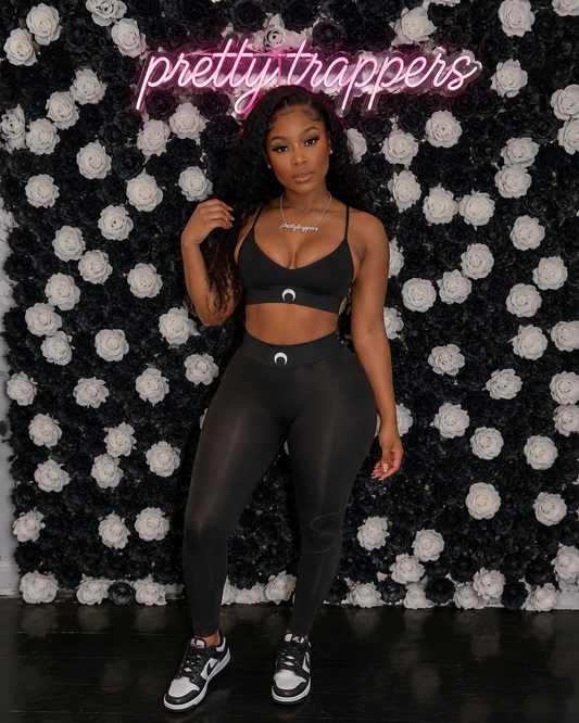 Black two piece moon print set